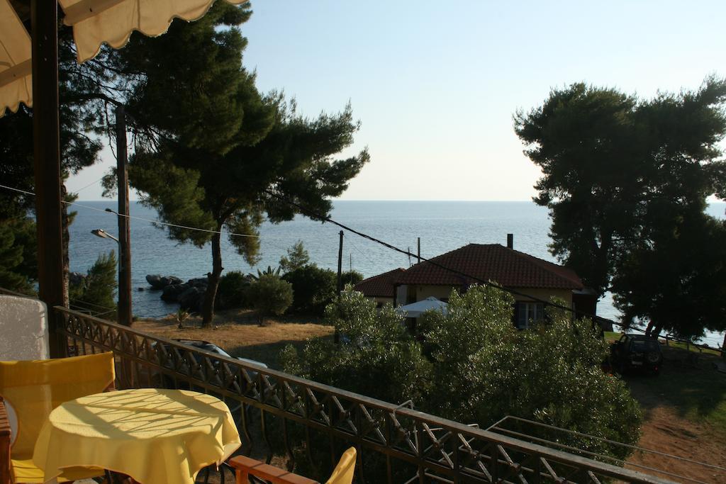 Xenios Loutra Village Karnagio Rom bilde
